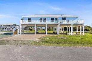 3903 2nd St, Galveston, TX 77554 - Photo 3