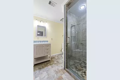 10906 Keese Drive, Houston, TX 77089 - Photo 29