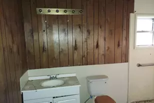 505 W Frazior St, Linden, TX 75563 - Photo 13