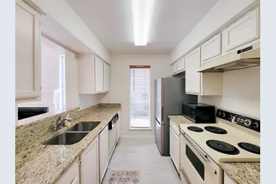4225 Purdue Street #C, Houston, TX 77005 - Photo 9