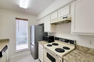 4225 Purdue St, Houston, TX 77005 - Photo 9