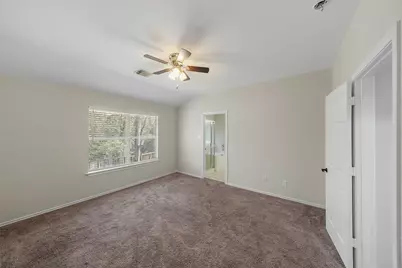 157 E Summerhaze Circle, The Woodlands, TX 77382 - Photo 21