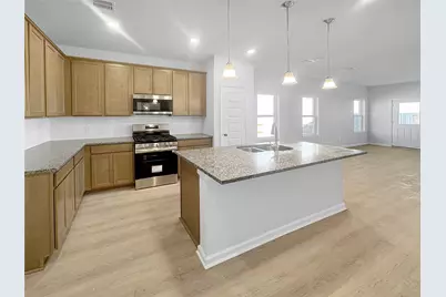 1941 E Riverside Circle, Dayton, TX 77535 - Photo 3