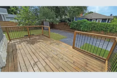 402 Hunt Street, Houston, TX 77003 - Photo 21