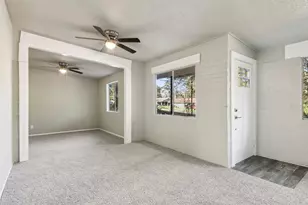 217 Tonahill St, Jasper, TX 75951 - Photo 11