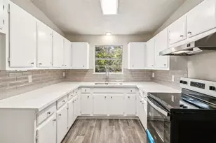 217 Tonahill St, Jasper, TX 75951 - Photo 17