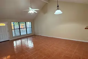 2211 Spring Dusk Ln, Spring, TX 77373 - Photo 3
