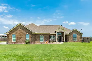 920 Quarter Horse Trail, Angleton, TX 77515 - Photo 1