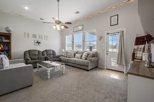 450 Terra Vis Cir, Montgomery, TX 77356 - Photo 19