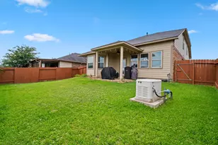 450 Terra Vis Cir, Montgomery, TX 77356 - Photo 35