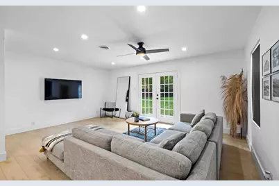 5401 W 43rd Street, Houston, TX 77092 - Photo 5