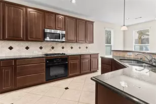 13606 Cotton Ct, Mont Belvieu, TX 77523 - Photo 17