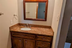 702 Paschall St, Houston, TX 77009 - Photo 25