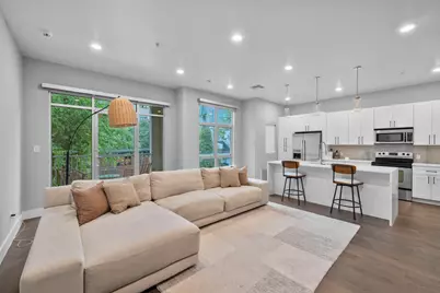 207 Pierce Street #209, Houston, TX 77002 - Photo 5
