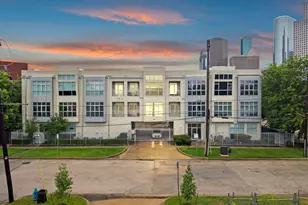 207 Pierce St, Houston, TX 77002 - Photo 1