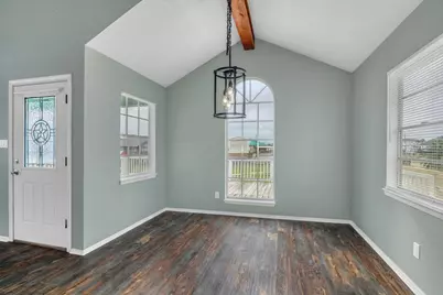286 Ling Street, Bayou Vista, TX 77563 - Photo 13