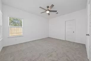 9991 Enclave Grove Dr, Willis, TX 77318 - Photo 21
