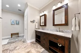 4510 Hazelton St, Houston, TX 77035 - Photo 13