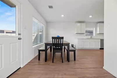 7303 Clover Chase Drive, Katy, TX 77493 - Photo 5