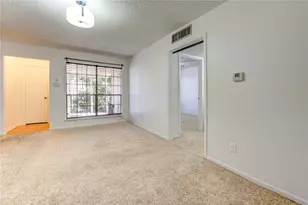 2800 Jeanetta St, Houston, TX 77063 - Photo 7
