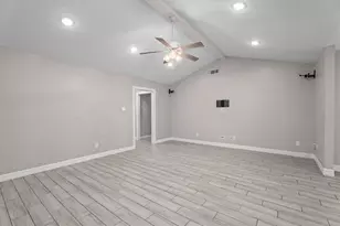703 Barbara St, Tomball, TX 77375 - Photo 13