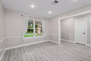 703 Barbara St, Tomball, TX 77375 - Photo 7