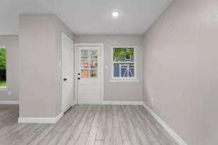 703 Barbara St, Tomball, TX 77375 - Photo 31