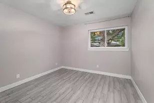 703 Barbara St, Tomball, TX 77375 - Photo 27