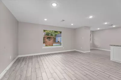 703 Barbara Street, Tomball, TX 77375 - Photo 13
