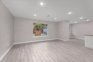 703 Barbara St, Tomball, TX 77375 - Photo 13