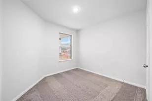 5313 Basquiat Dr, Houston, TX 77048 - Photo 15