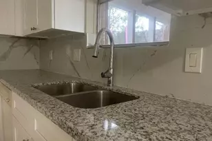 2127 Woodland Springs St, Houston, TX 77077 - Photo 7