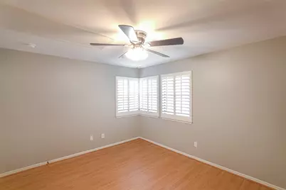 58 Cokeberry Court, The Woodlands, TX 77380 - Photo 11