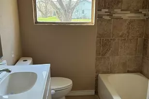 6022 Bellfort St, Houston, TX 77033 - Photo 11