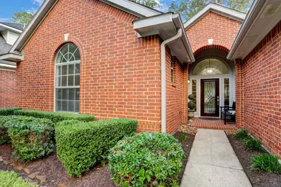 86 N Hollylaurel Circle, The Woodlands, TX 77382 - Photo 3
