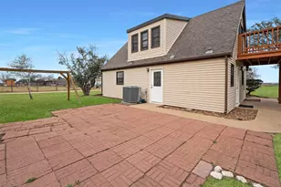 15021 County Rd 272, East Bernard, TX 77435 - Photo 9