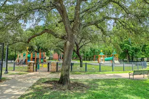 2120 Potomac Dr, Houston, TX 77057 - Photo 39