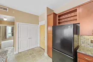 1901 Post Oak Blvd, Houston, TX 77056 - Photo 7