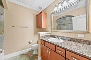 1901 Post Oak Blvd, Houston, TX 77056 - Photo 23