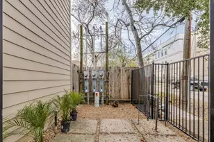 5219 Kiam St, Houston, TX 77007 - Photo 27
