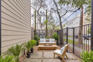 5219 Kiam St, Houston, TX 77007 - Photo 3