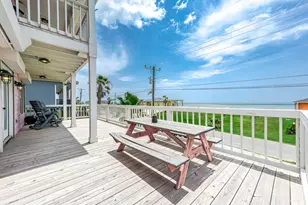 1197 County Rd 230, Sargent, TX 77414 - Photo 7