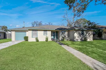 102 Live Oak Avenue, Baytown, TX 77520 - Photo 7