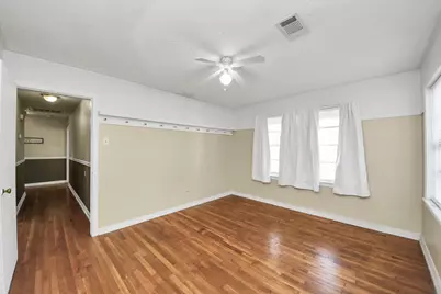 102 Live Oak Avenue, Baytown, TX 77520 - Photo 19