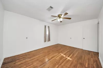 102 Live Oak Avenue, Baytown, TX 77520 - Photo 17