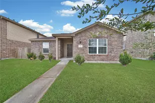 2524 Watersail Dr, Texas City, TX 77568 - Photo 1
