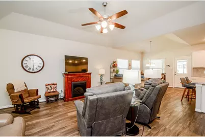 805 Willow Avenue, Cleveland, TX 77327 - Photo 11