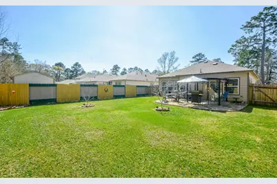 805 Willow Avenue, Cleveland, TX 77327 - Photo 33