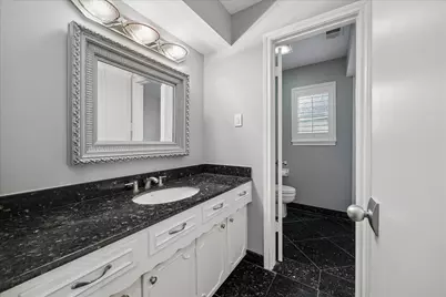 10906 Piping Rock Lane, Houston, TX 77042 - Photo 23