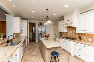 3525 Caffin Dr, Beaumont, TX 77706 - Photo 9